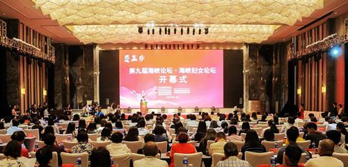 蓝姐三中三论坛，交流与进步的舞台蓝姐三中三论坛精准资料大全传真工作资料电脑知