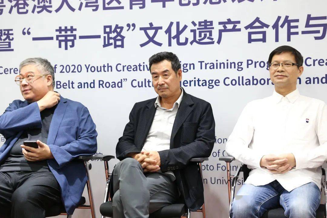 广西狼论坛，地域文化与网络交流的融合之地广西的狼论坛香港挂牌