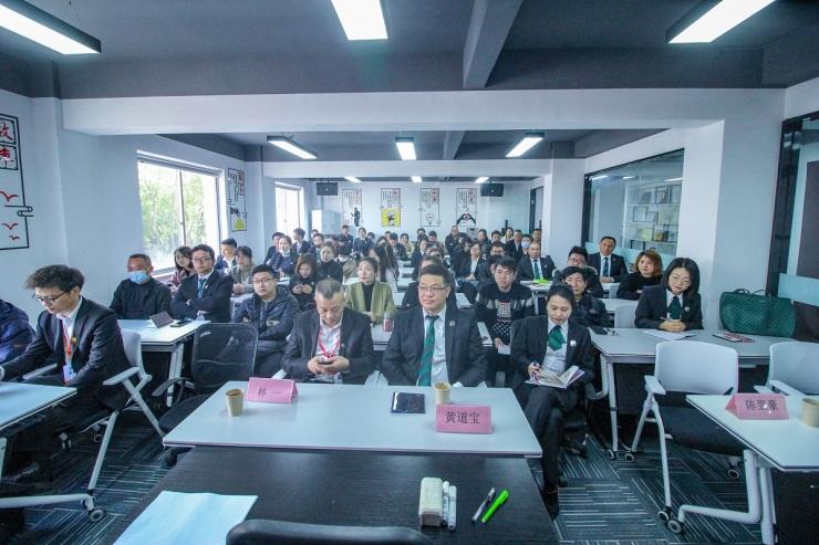 揭秘2021年管家婆期期精准选一肖策略管家婆期期准精选图库