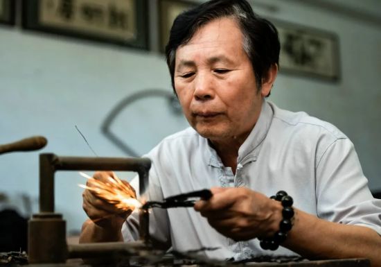 正版铁算盘，传承文化，助力决策